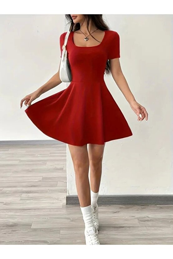 Kadın Kısa Kollu Kare Yaka Short Detaylı Cepli Dalgıç Elbise