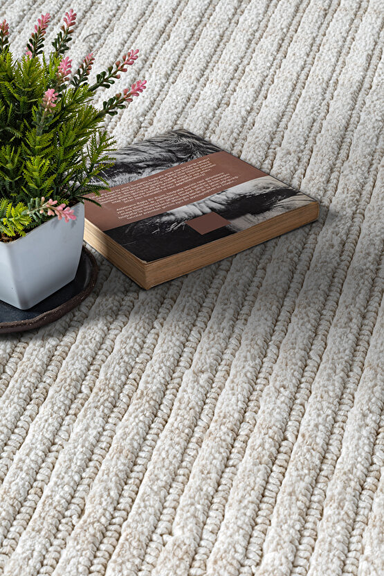 Yalın Microfiber Bukle Dokuma Halı Antre Hol Kesme Halı Yolluk 5771 Krem