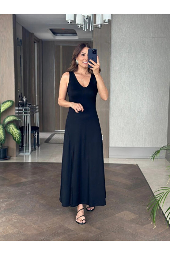 MDB Kadın Askılı V Yakalı Yırtmaçlı Viskon Elbise