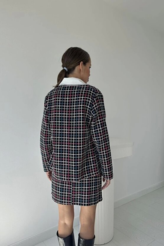 iyah Önü Açık Ceket Ve Eteği Zincirli Takım