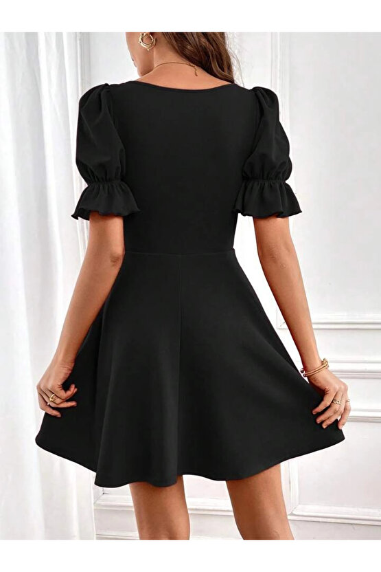 Kadın Kısa Kollu Kare Yakalı Kiloş Ithal Krep Elbise