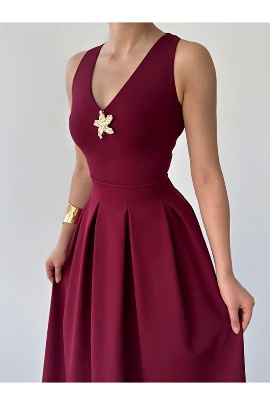 ate Yıldız Detaylı Elbise