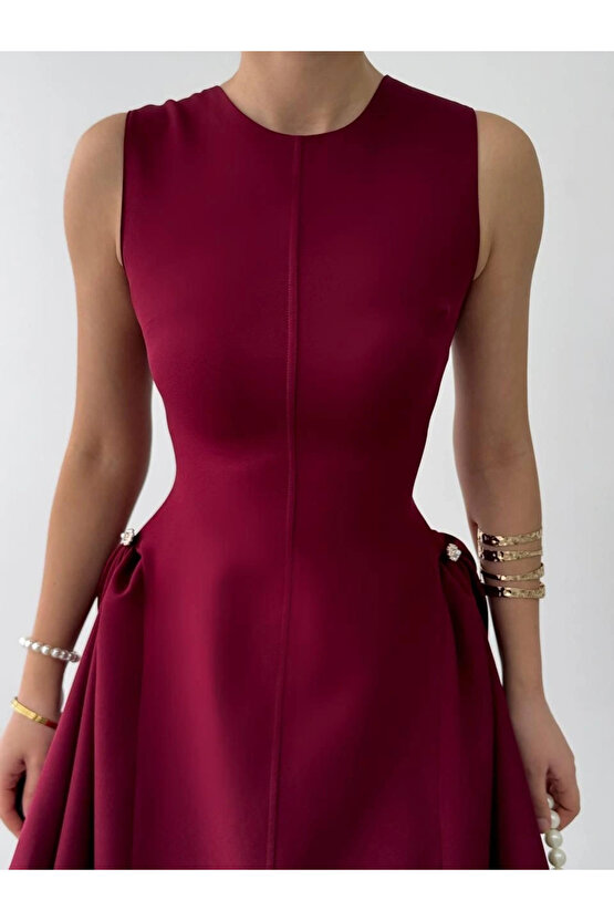 ore İnci Detaylı Elbise