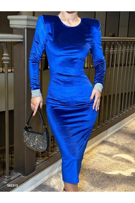 Kadın Bisiklet Yaka Vatkalı anşet Detay Kadife Kumaş idi Boy Elbise