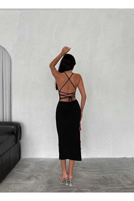 ırt Bağlamalı Derin Yirtmaç Askılı Elbise  iyah