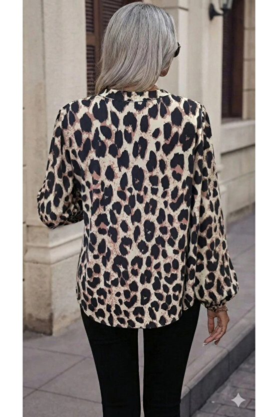 Kadın Uzun Kollu V Hakim Yakalı Leopar Desenli Süprem Bluz