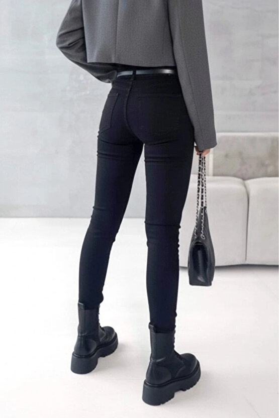 Kadın Yüksek Bel Cepli Kemersiz Kot Pantolon