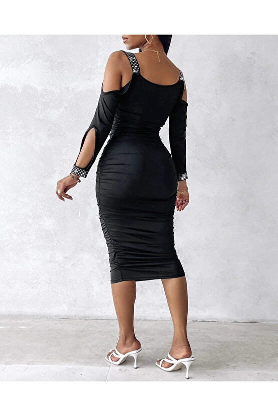 Kadın Omuzlardan Açık Uzun Kollu Taşlı Degaje Yakalı Sandy Midi Elbise