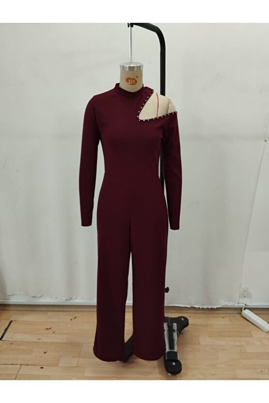 Kadın Tek Omuzdan Açık Balıkçı Yaka Taş Detaylı Uzun Ithal Krep Tulum