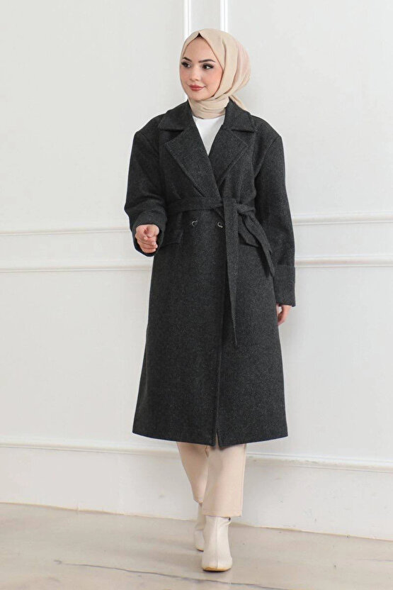 Kadın Kaşe Kaban – Uzun Boy 115 cm Kruvaze Yaka Kuşaklı Astarlı Kışlık Tesettür Kaban, Yünlü Dokuma