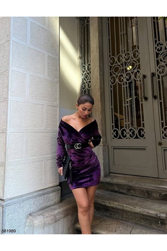 Kadın Uzun Kollu Kruvaze Yaka Omuz Dekolteli Kemer Dahil Mini Kadife Elbise