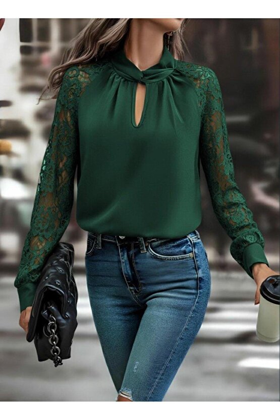 Kadın Uzun Kollu Yaka Düğme Detay Güpürlü Kol Krep Bluz