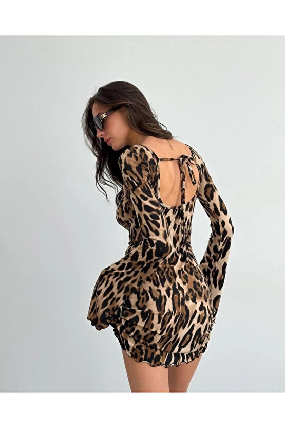 Kadın Uzun Kollu Sırtı Açık Bağlamalı Leopar Desenli Kısa Dalgıç Elbise