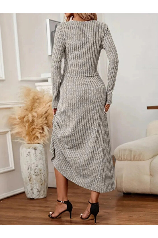 Kadın Uzun Kollu önden Düğmeli Bluz Ve Yüksek Bel A Kesim Uzun Etek şardonlu Kaşkorse Ikili Takım