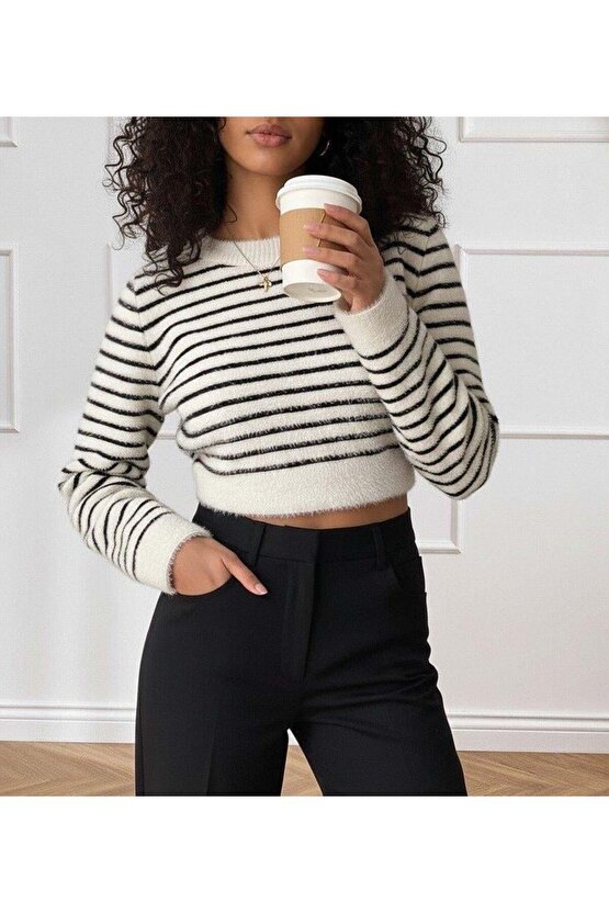 Kadın Uzun Kollu Balıkçı Yaka Crop Triko Bluz