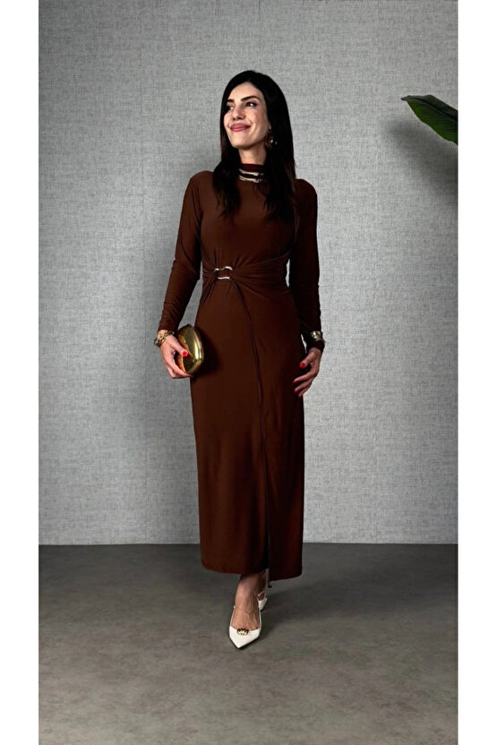 Kadın Balıkçı Yaka Toka Detay Sandy Kumaş Midi Boy Elbise
