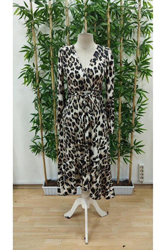 Kadın Uzun Kollu Kruvaze Yakalı Belden Kuşaklı Leopar