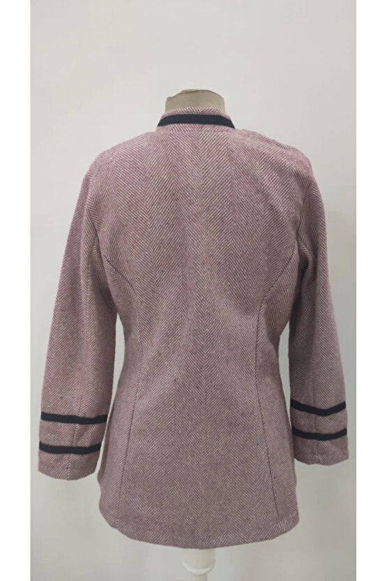 Kadın Uzun Kollu Hakim Yaka Düğme Detaylı Mini Dokuma Ceket