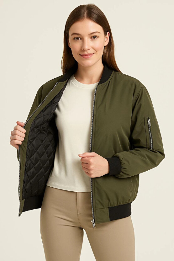 Kadın Bomber Mont Ceket – Fermuarlı, Kapitone İçi Astarlı, Su İtici Kumaş, Regular Fit, Günlük Bahar