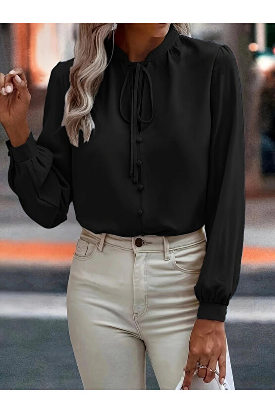 Kadın Uzun Kollu Yakalı Yakadan Bağcıklı Düğmeli Sandy Bluz