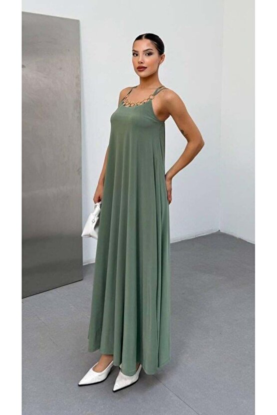 Kadın Omuz Askılı Kuş Gözü Zincir Detay Sandy Kumaş Maxi Boy Elbise