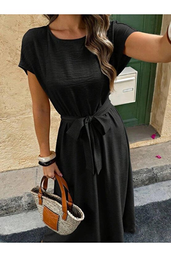 Kadın Kısa Kollu Kayık Yaka Beli Kuşaklı Aerobin Elbise