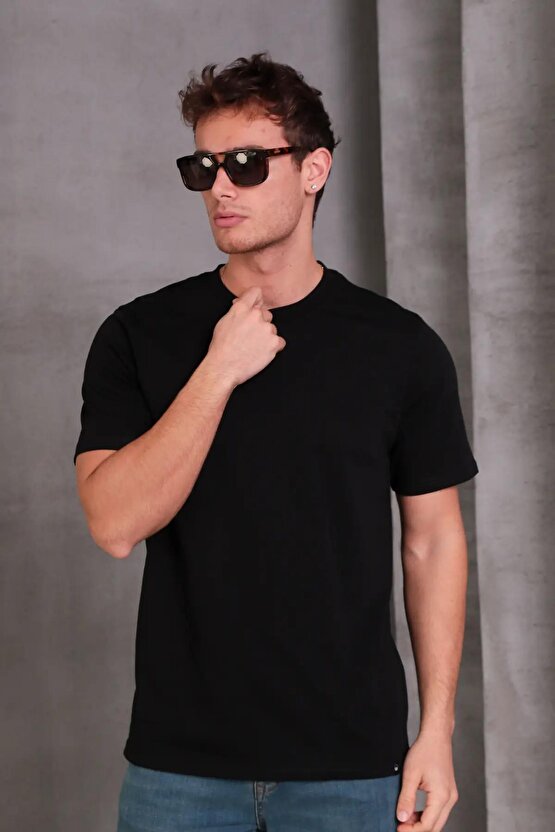 Erkek Relax Fit Bisiklet Yaka %100 Pamuk Rahat Kesim Basic Tişört