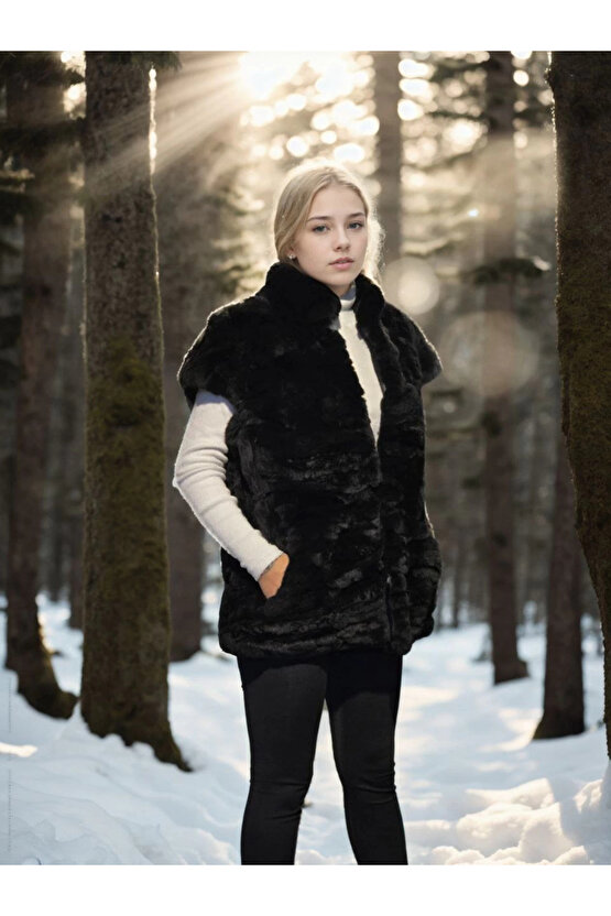 Kadın Kolsuz Hakiki Kürk - Siyah