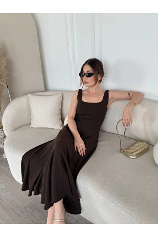 MDB ırt Dekolteli Kolsuz Uzun Elbise Kahverengi