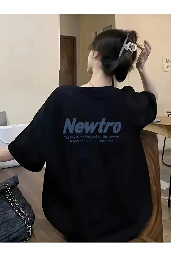 Newtro Baskılı Oversize Bisiklet Yaka T-shirt - Siyah