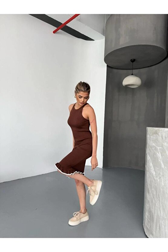 Fırfır Detaylı Triko Elbise- Kahverengi