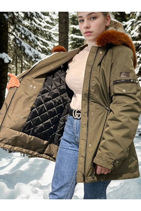 Kadın Su Geçirmez Kapüşonlu Mont - Haki