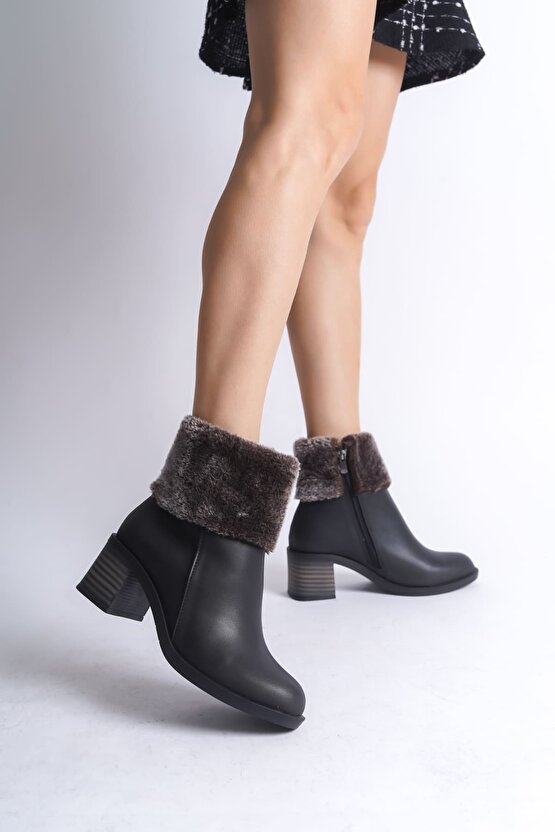 KATYA Fermuarlı Ortopedik Taban Topuklu Kürk DetaylıKadın Bot CST - Siyah