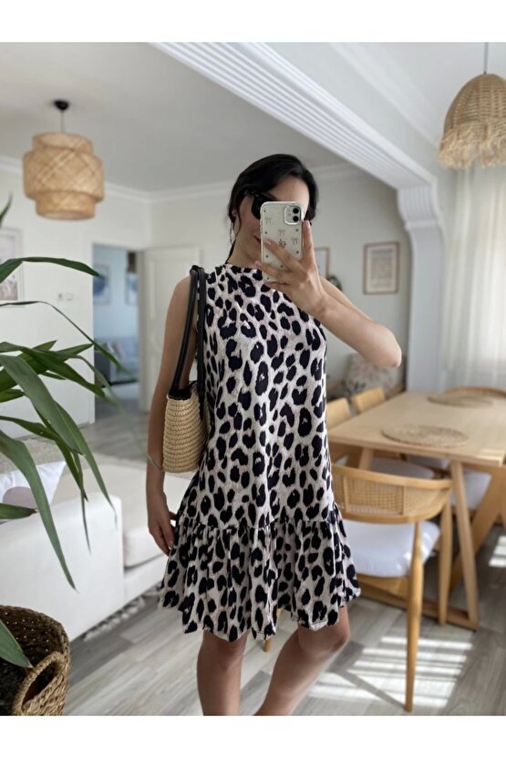 Kadın Kolsuz Sırttan Bağlamalı Fırfırlı Leopar Desenli Süprem Elbise