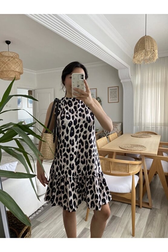 Kadın Kolsuz Sırttan Bağlamalı Fırfırlı Leopar Desenli Süprem Elbise