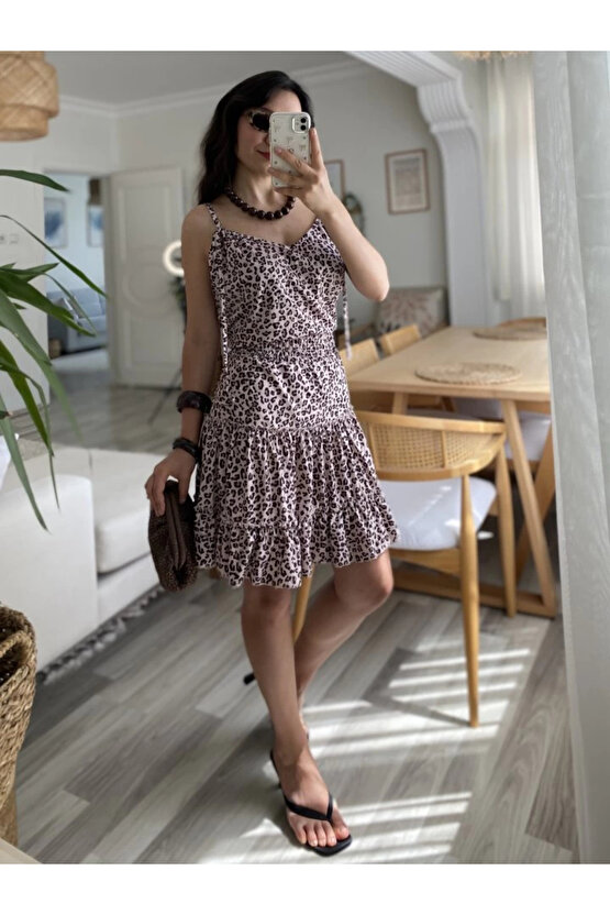MDB Kadın Askılı V Yaka Beli Pileli Leopar Desen Eteği Fırfırlı Süprem Elbise