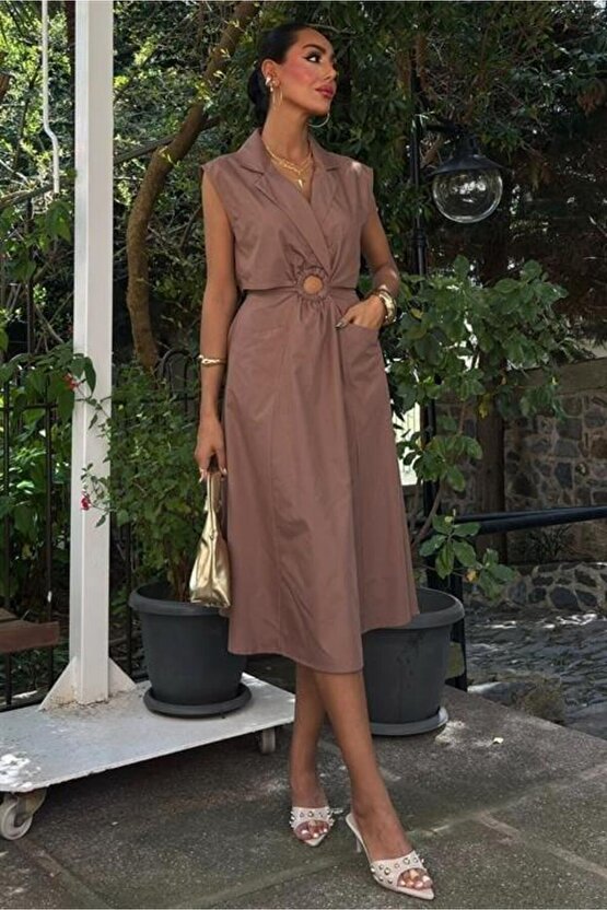 Göbeği Halka Detaylı Midi Boy Elbise 2896