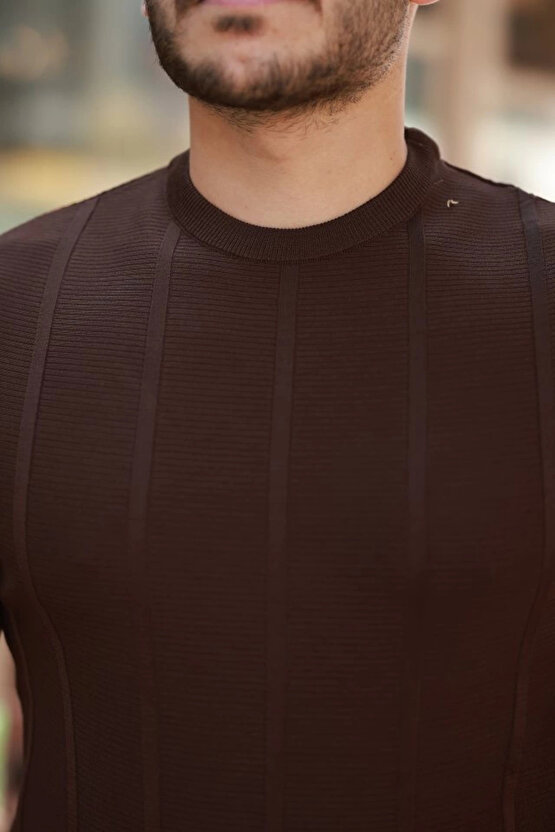 MDB Erkek Desenli çizgi Kabartmalı Kısa Kollu Tişört