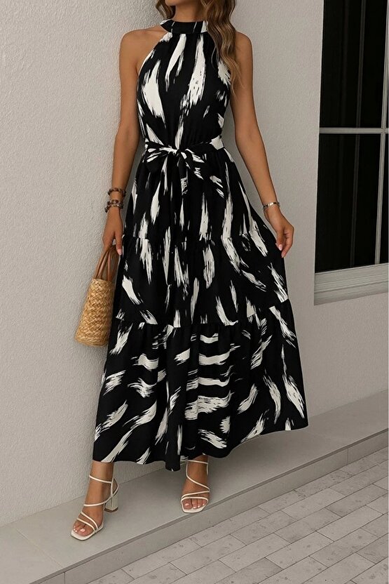 Kadın Halter Yakalı Omuzlardan Açık Kuşaklı Maksi Boy Desenli Süprem Elbise