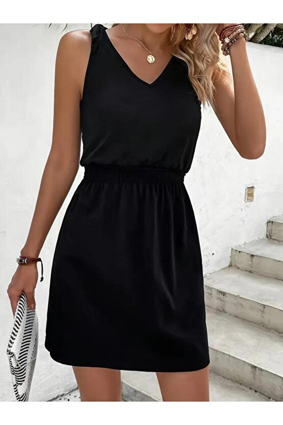 Kadın V Yakalı Belinde Gipe Detay Krep Elbise