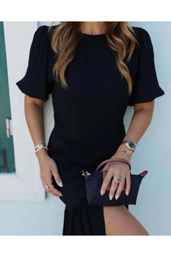 Kadın Kısa Kollu Bisiklet Yakalı Yandan Yırtmaçlı Büzgülü Janjan Krep Elbise