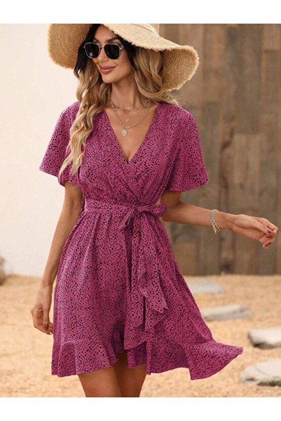 Kadın Kısa Kelebek Kollu Kruvaze Yakalı Belden Kuşaklı Kısa Desenli Süprem Elbise