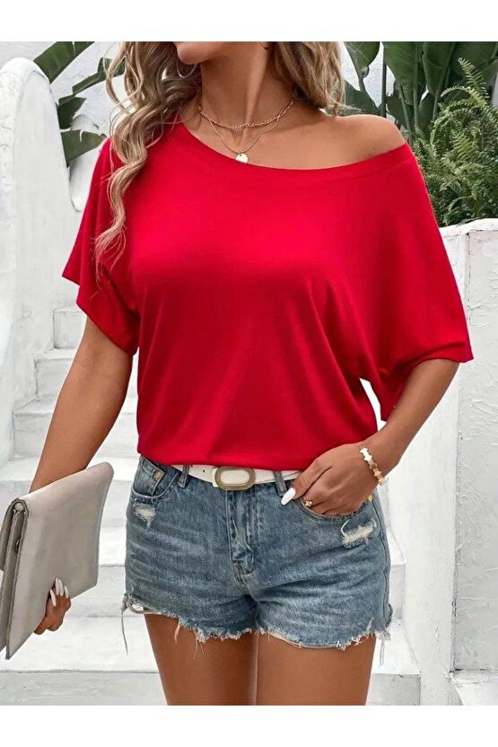 Kadın Tek Omuzu Açık Kısa Kollu Salaş Viskon Bluz