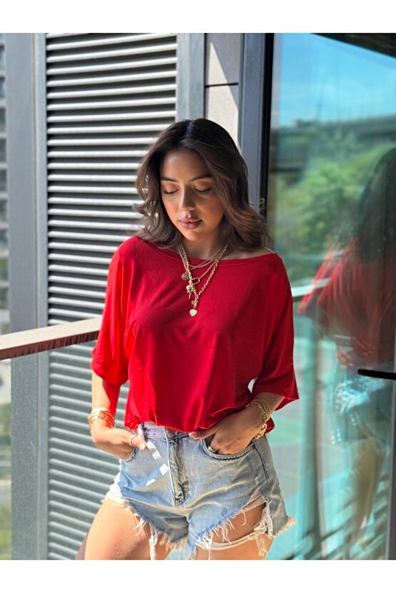 Kadın Tek Omuzu Açık Kısa Kollu Salaş Viskon Bluz