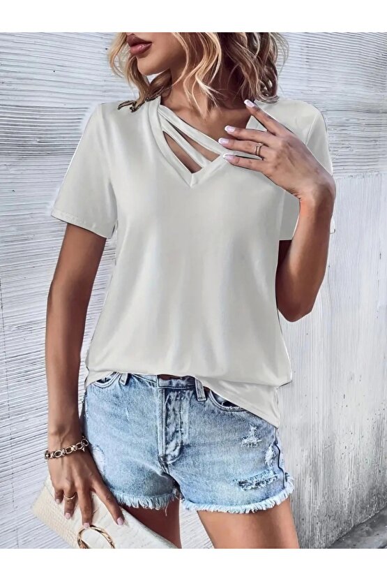 Kadın Kısa Kollu V Yaka şerit Detay Viskon Bluz