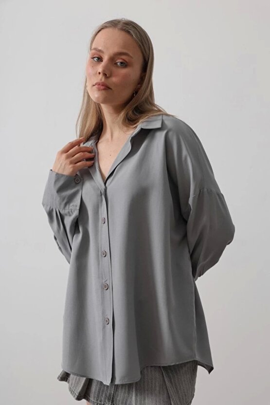 Geniş Manşet Detaylı Gömlek - Gri