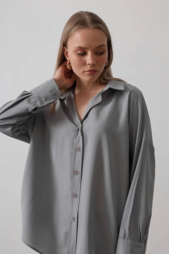 Geniş Manşet Detaylı Gömlek - Gri