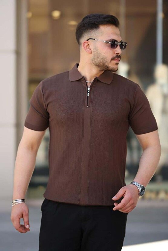 Erkek Yakası Fermuarlı Kısa Kollu T-shirt