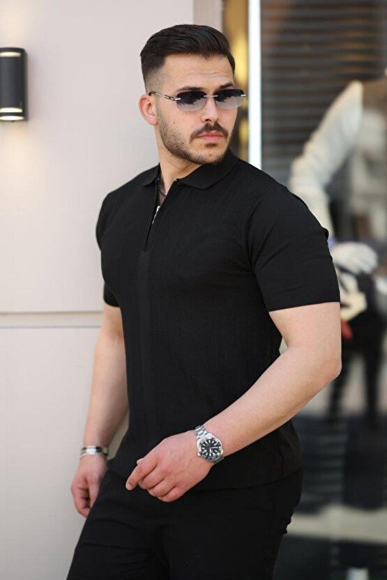 Erkek Yakası Fermuarlı Kısa Kollu T-shirt