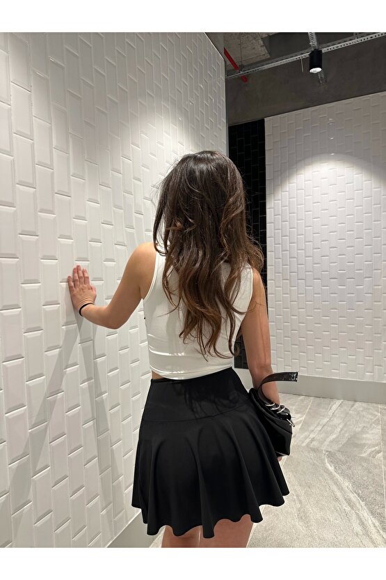 Beyaz Fermuarlı Bilyeli Bluz